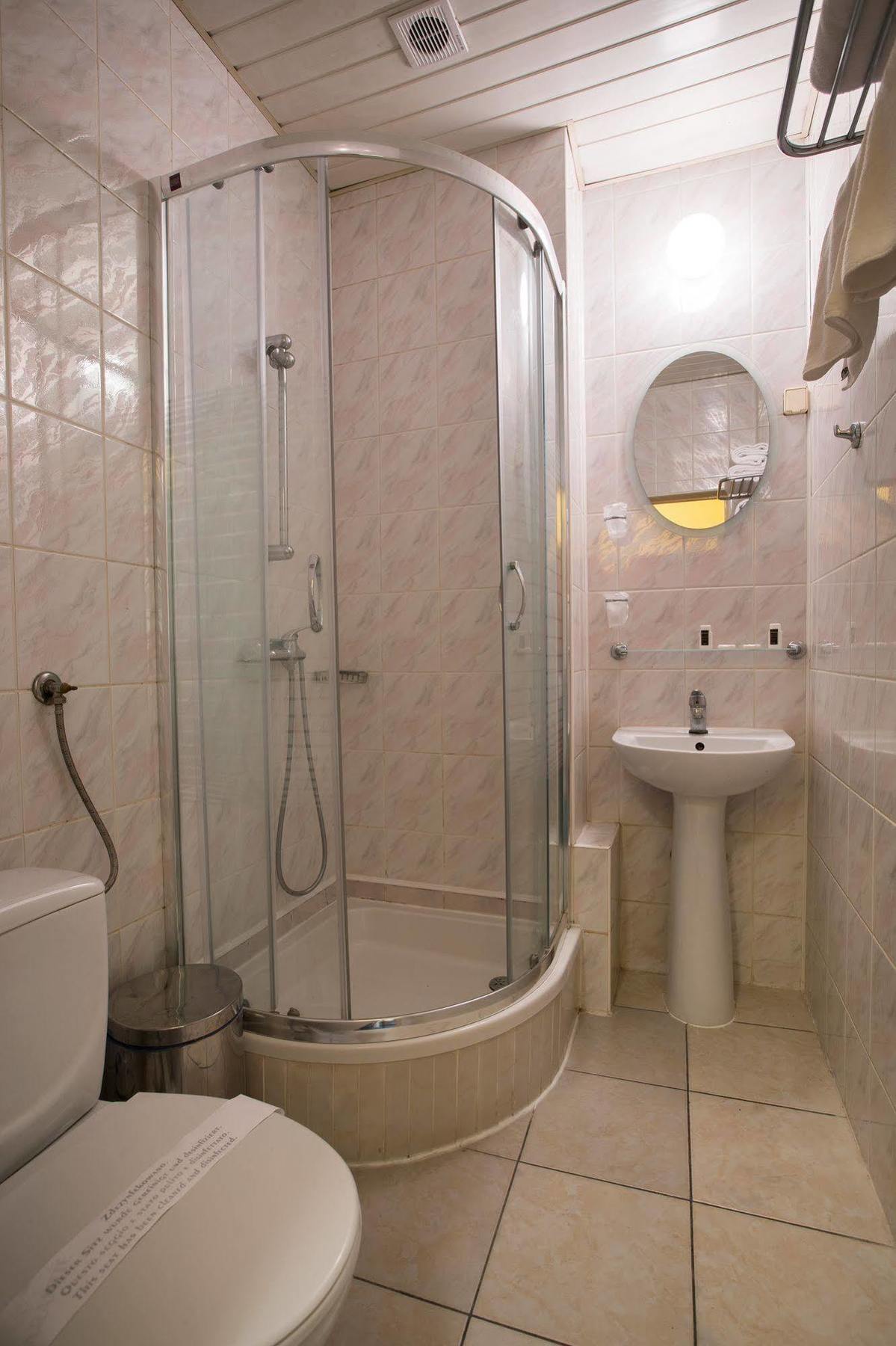 Hotel Kapitan Szczecin Kültér fotó